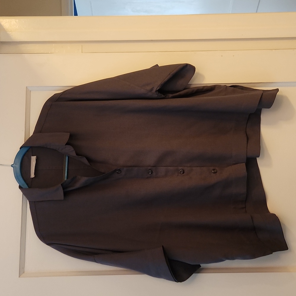 Everlane The Drapey Square Shirt